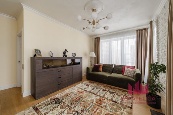 Продажа 2-комнатной квартиры 59,3 м², 14/37 этаж