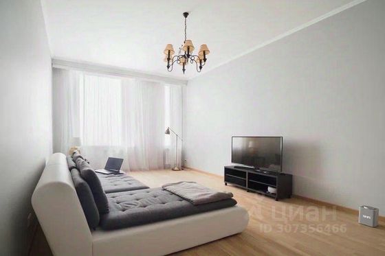 Продажа 2-комнатной квартиры 110 м², 11/53 этаж