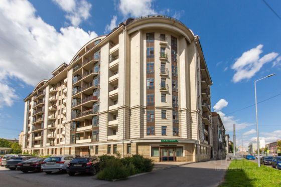 Продажа 2-комнатной квартиры 88,3 м², 2/9 этаж