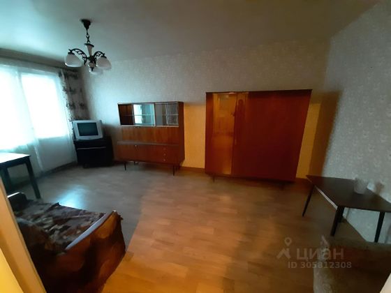 Продажа 2-комнатной квартиры 42 м², 3/5 этаж