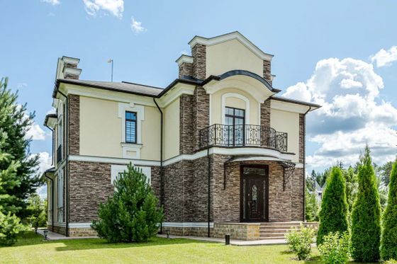 Продажа дома, 500 м², с участком 19,2 сотки