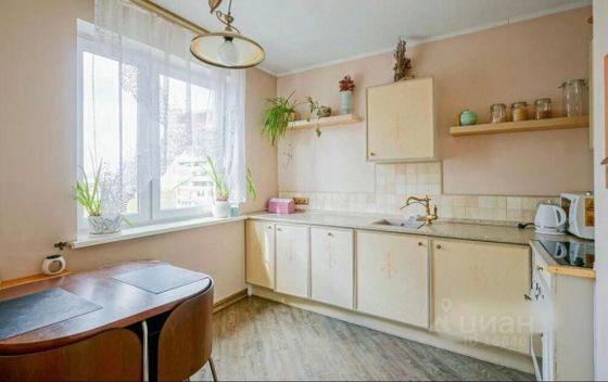 Продажа 2-комнатной квартиры 46 м², 10/12 этаж