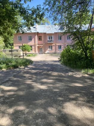 Продажа 2-комнатной квартиры 48,2 м², 1/2 этаж