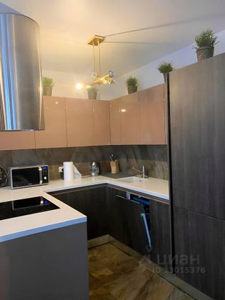 Продажа 2-комнатной квартиры 55 м², 19/20 этаж