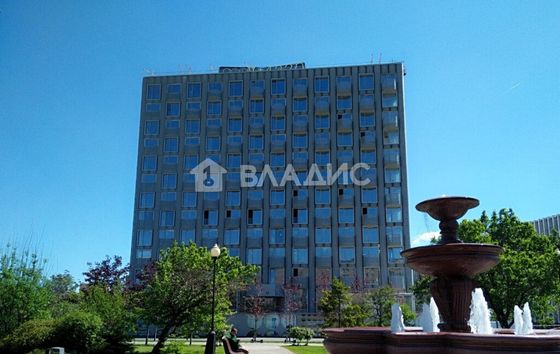 Продажа 2-комнатной квартиры 64 м², 4/13 этаж