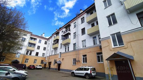 Продажа 3-комнатной квартиры 65 м², 4/4 этаж