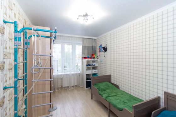 Продажа 3-комнатной квартиры 90,6 м², 2/10 этаж