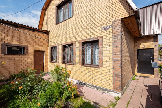 Продажа дома, 156 м², с участком 4 сотки