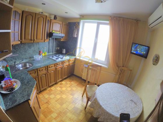 Продажа 3-комнатной квартиры 74 м², 6/9 этаж