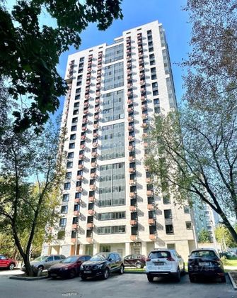 Продажа 1-комнатной квартиры 42,4 м², 2/23 этаж