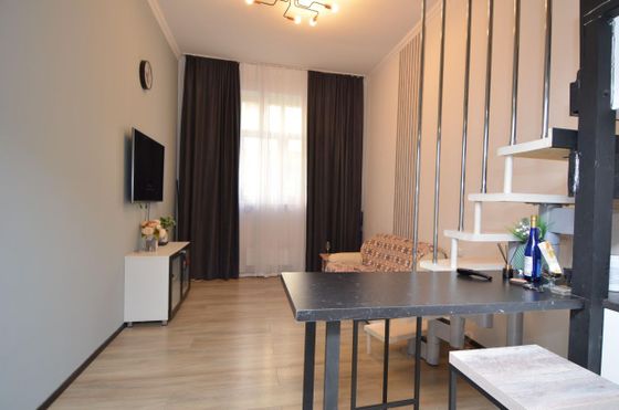 Продажа 2-комнатной квартиры 60 м², 1/11 этаж