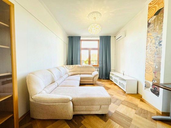 Продажа 2-комнатной квартиры 63,5 м², 5/5 этаж