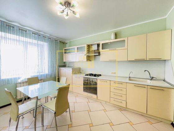 Продажа 2-комнатной квартиры 63,8 м², 8/10 этаж