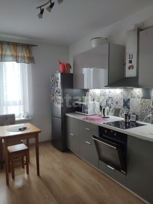 Продажа 2-комнатной квартиры 60,2 м², 14/27 этаж