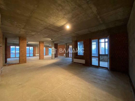 Продажа квартиры со свободной планировкой 236 м², 2/5 этаж