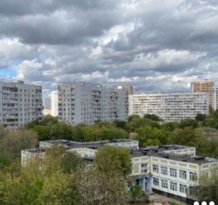 Продажа 2-комнатной квартиры 52 м², 8/12 этаж