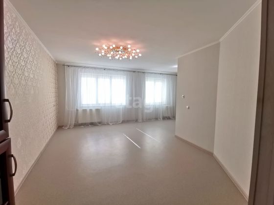 Продажа 3-комнатной квартиры 92 м², 1/10 этаж