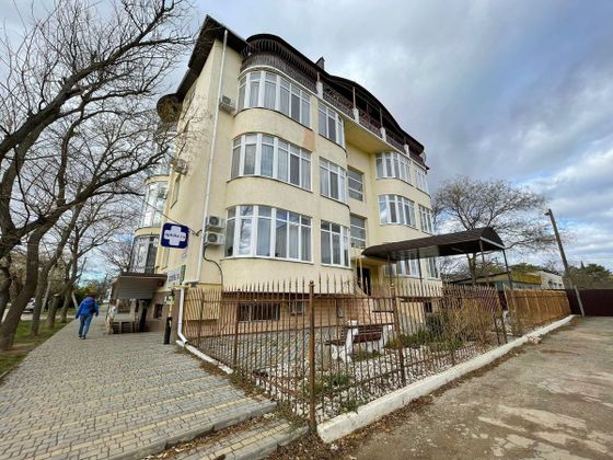 Продажа 2-комнатной квартиры 90 м², 3/5 этаж