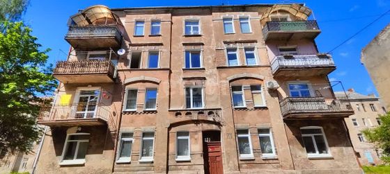 Продажа 3-комнатной квартиры 95 м², 3/4 этаж