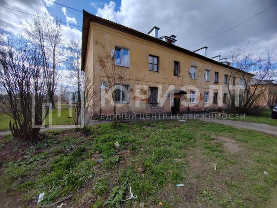 Продажа 4-комнатной квартиры 102 м², 2/2 этаж