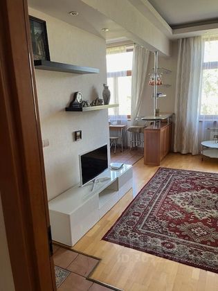 Продажа 2-комнатной квартиры 57 м², 7/7 этаж