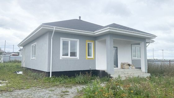 Продажа дома, 135 м², с участком 8 соток