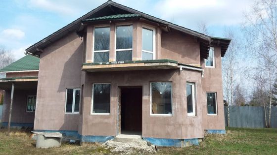 Продажа дома, 300 м², с участком 15 соток