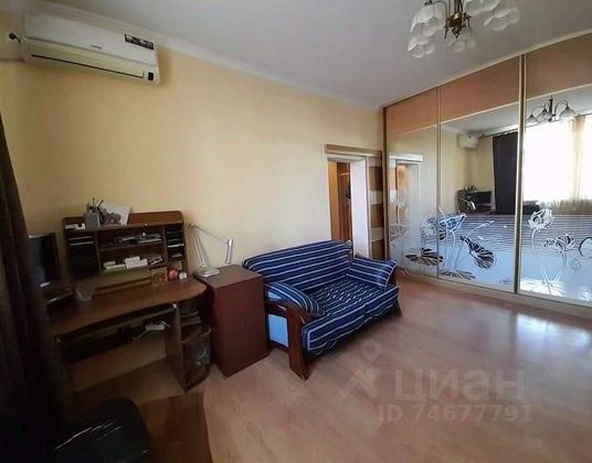 Продажа 1-комнатной квартиры 32 м², 2/3 этаж