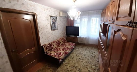 Продажа 3-комнатной квартиры 64 м², 2/5 этаж