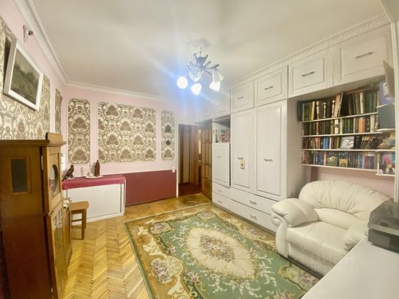 Продажа 3-комнатной квартиры 63,6 м², 2/13 этаж