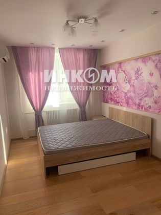 Продажа 2-комнатной квартиры 54 м², 2/19 этаж