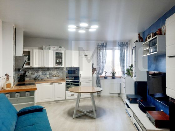 Продажа 2-комнатной квартиры 72,8 м², 10/16 этаж