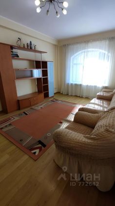 Продажа 2-комнатной квартиры 70 м², 2/17 этаж