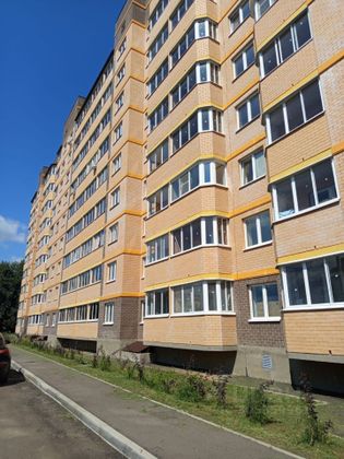 Продажа 2-комнатной квартиры 54,7 м², 1/9 этаж