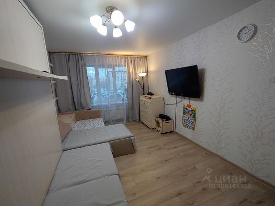 Продажа 2-комнатной квартиры 45,5 м², 1/9 этаж