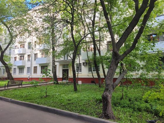 Продажа 2-комнатной квартиры 42 м², 1/5 этаж