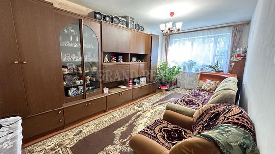 Продажа 2-комнатной квартиры 52 м², 1/5 этаж