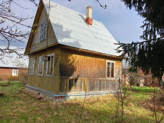 Продажа дома, 51 м², с участком 6 соток