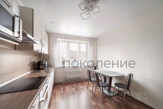 Продажа 3-комнатной квартиры 80,6 м², 12/17 этаж