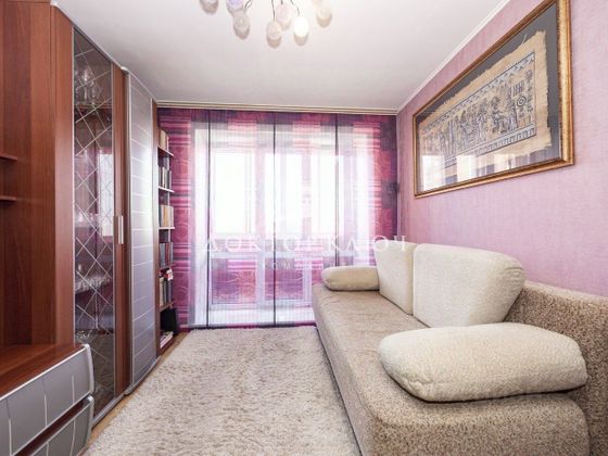 Продажа 4-комнатной квартиры 60 м², 5/5 этаж