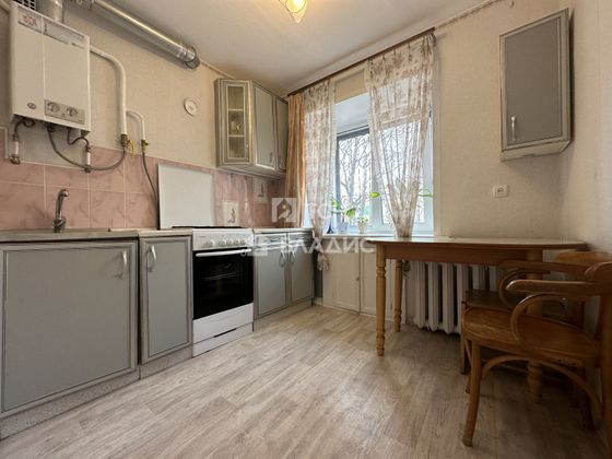 Продажа 2-комнатной квартиры 40,5 м², 1/5 этаж