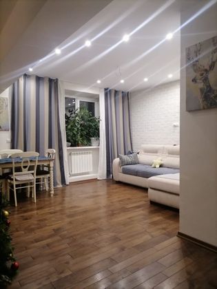 Продажа 2-комнатной квартиры 57 м², 1/2 этаж