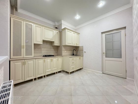 Продажа 1-комнатной квартиры 40 м², 1/5 этаж