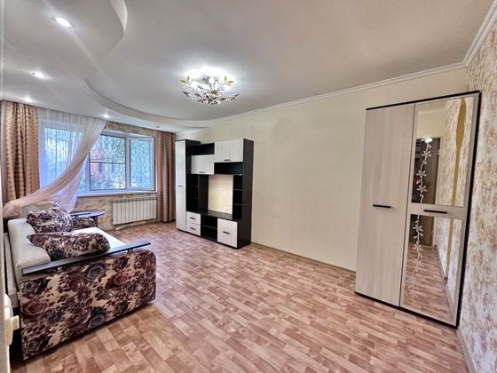 Продажа 2-комнатной квартиры 42,5 м², 1/5 этаж