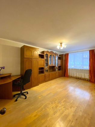 Продажа 3-комнатной квартиры 74,4 м², 1/17 этаж