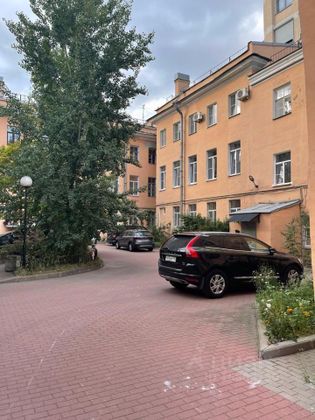 Продажа многокомнатной квартиры 214,3 м², 3/3 этаж