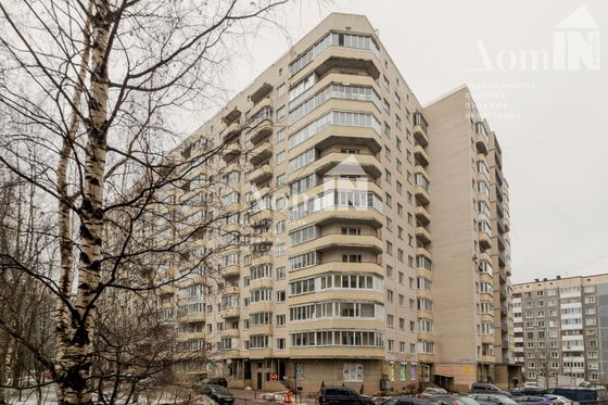 Продажа 2-комнатной квартиры 56,7 м², 12/13 этаж