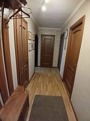 Продажа 3-комнатной квартиры 61 м², 2/5 этаж