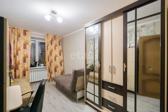 Продажа 3-комнатной квартиры 82 м², 1/10 этаж