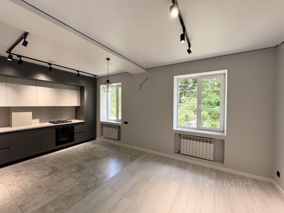 Продажа 2-комнатной квартиры 59 м², 2/2 этаж